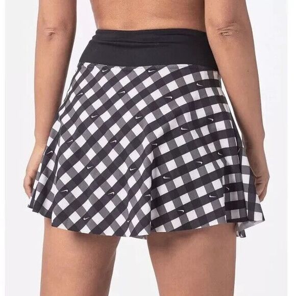 Nike DX1142-010 Women's Sz XS Black Dri-Fit Standard Fit Printed Skort - Picture 9 of 10